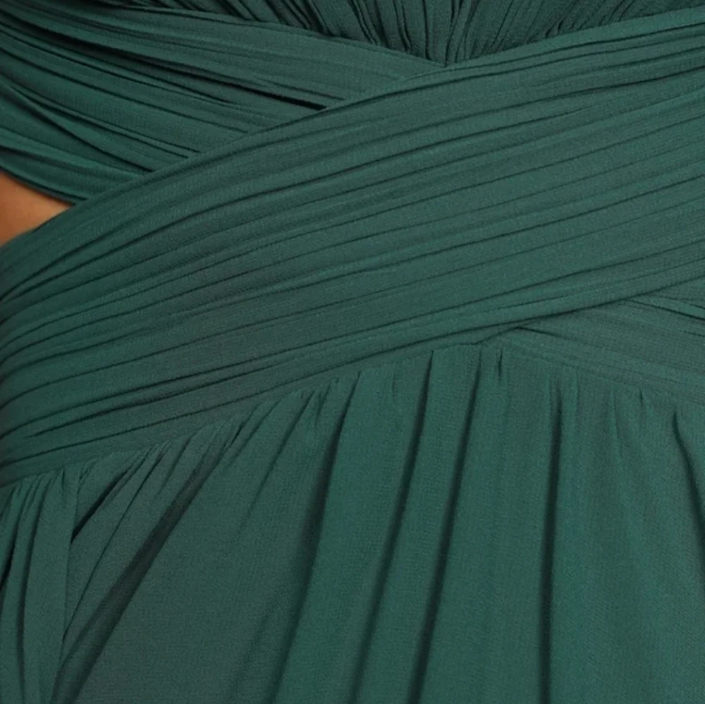 NWOT Lulu's Emerald Green Cutout Maxi Dress Size M=6/8 - Picture 5 of 6